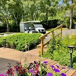 Domaine Les 2 Mondes 3*