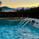 Domaine Les 2 Mondes 3*
