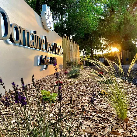 Domaine Les 2 Mondes 호텔 3*