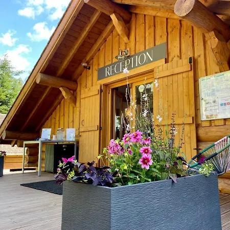 Domaine Les 2 Mondes ホテル アイダ