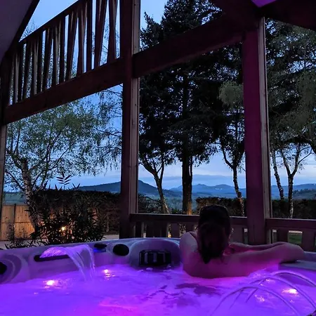 Domaine Les 2 Mondes Aydat