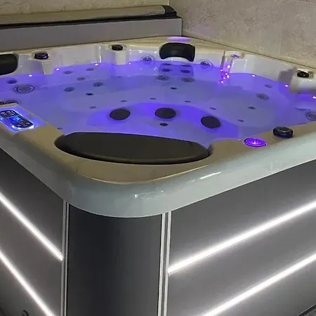 Hotel Domaine Les 2 Mondes