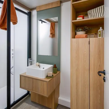 Hotel Domaine Les 2 Mondes Aydat