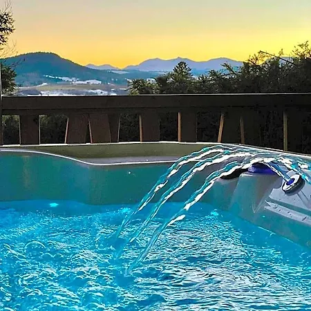 Hotel Domaine Les 2 Mondes Aydat