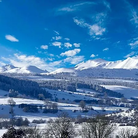Domaine Les 2 Mondes Aydat