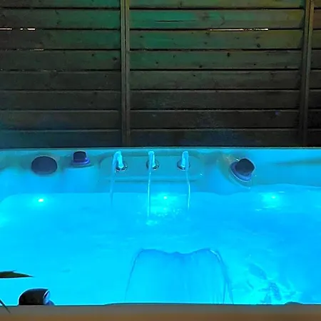 Hotel Domaine Les 2 Mondes