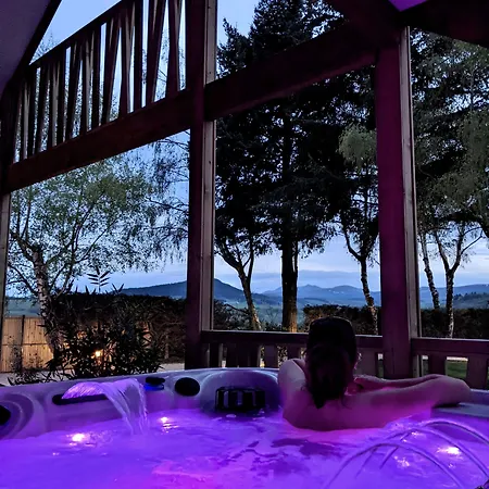 Domaine Les 2 Mondes ホテル アイダ