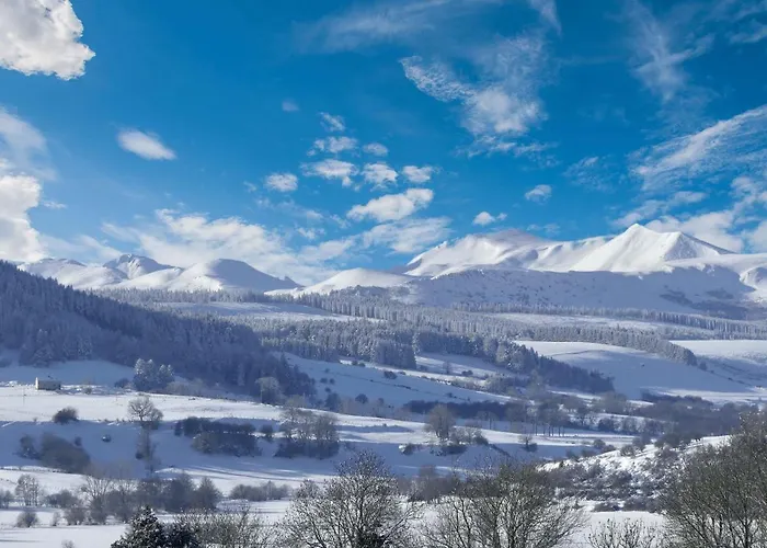 Domaine Les 2 Mondes Отель 3*