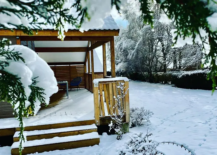 Отель Domaine Les 2 Mondes 3*