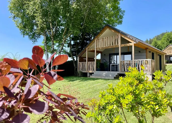 Domaine Les 2 Mondes 3* Айда