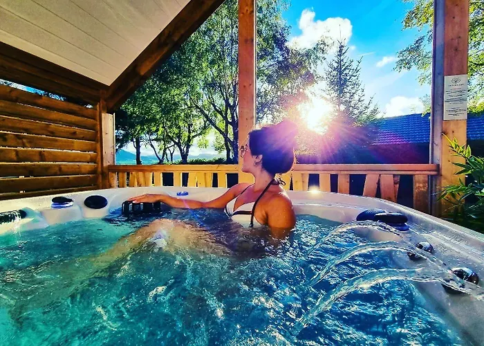 Domaine Les 2 Mondes 3*