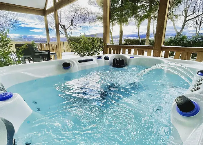 Domaine Les 2 Mondes Айда