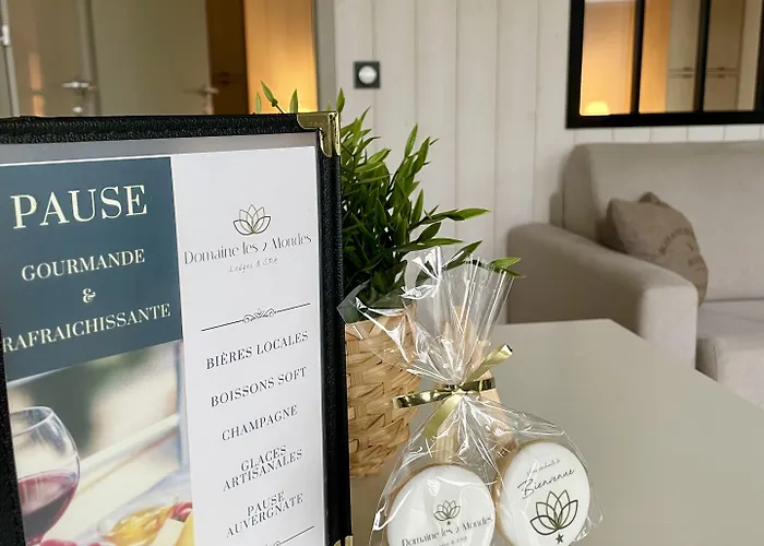 Отель Domaine Les 2 Mondes